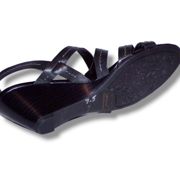 NWOB Franco Sarto Leather Weddge Sandals - Picture 7 of 7